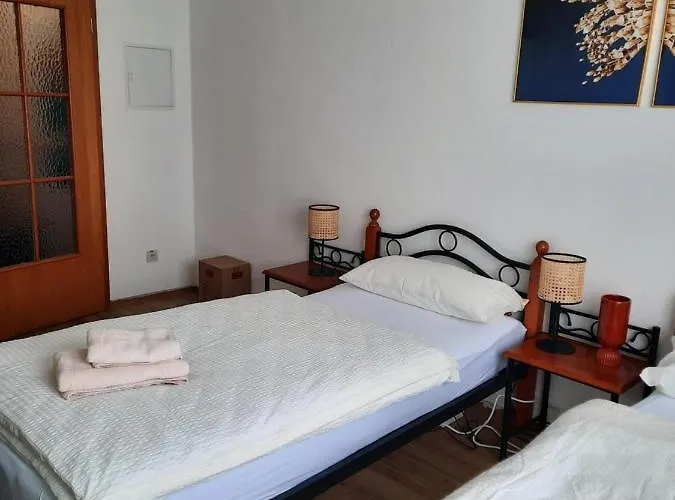 Augsburg!moeblierte Appartment! Apartment Augsburg