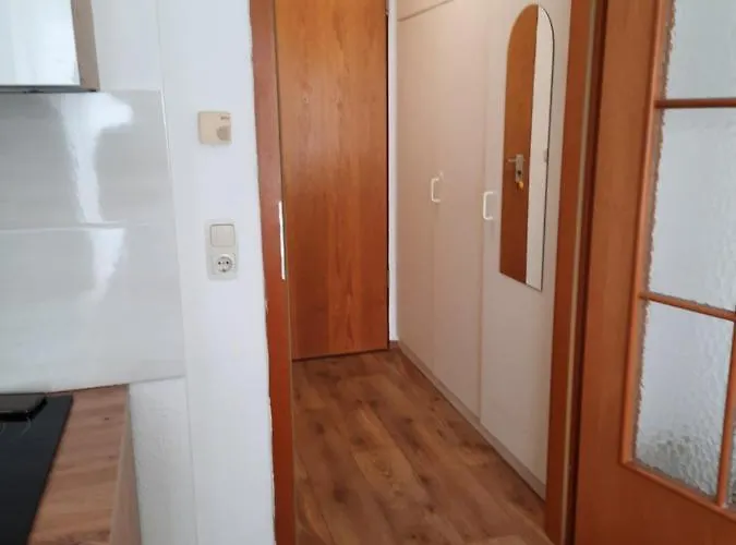 Augsburg!moeblierte Appartment! *